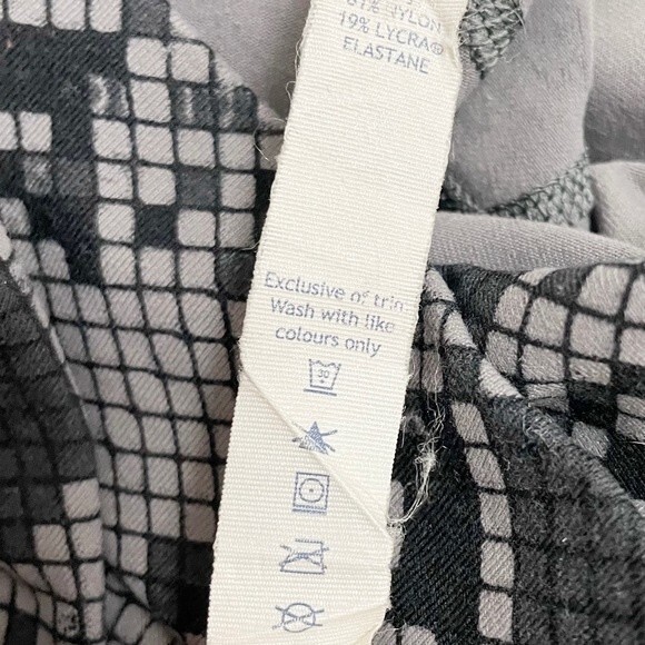 Lululemon Leggings Wunder Under High Rise Crop Ziggy Snake Slate Coal Size 6 - Picture 13 of 14